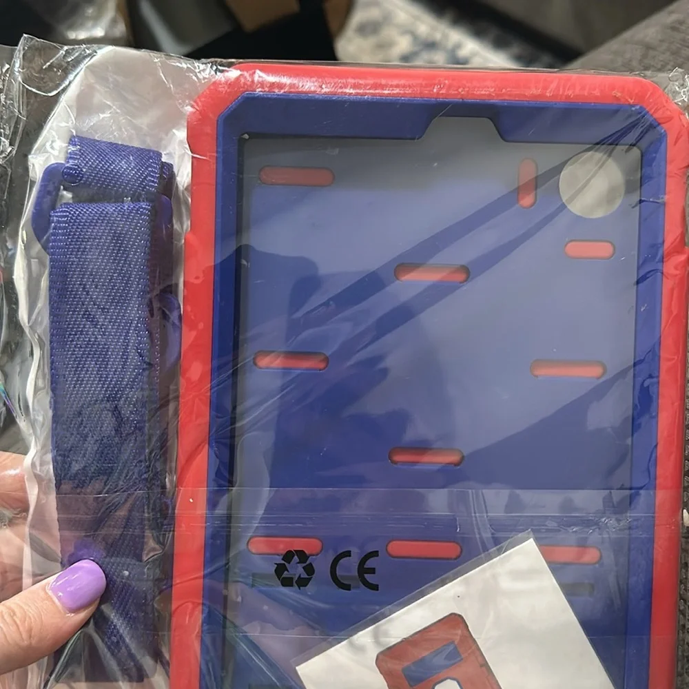 NWT case for galaxy tablet A9 - red and blue